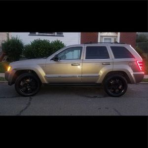 Meet your Posher, Lindora